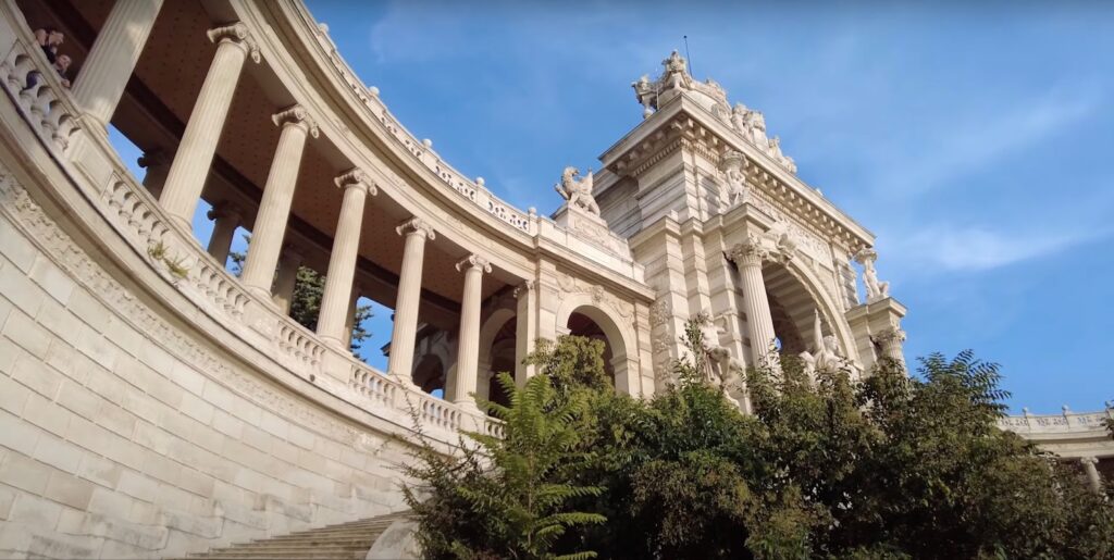 Longchamp Palace, close view